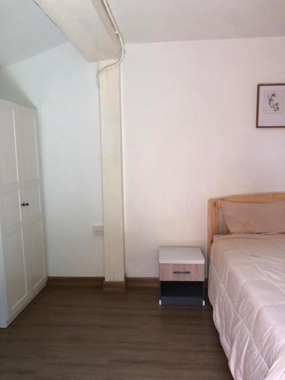 Nearthepark Backpack House Hostel Chiang Mai Bagian luar foto
